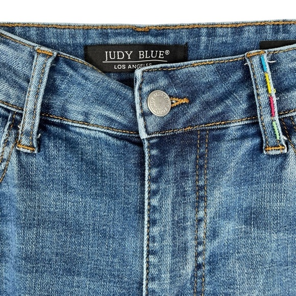 Judy Blue High Rise Skinny Fit Rainbow Embroidered Trim Size 14W - Picture 5 of 15